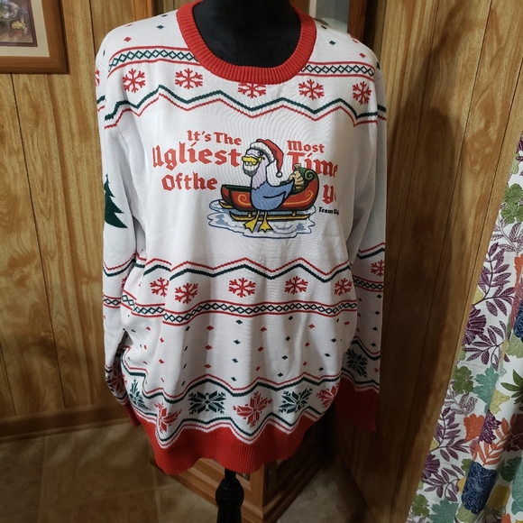 Ugly Christmas Sweater - Picture 1 of 6